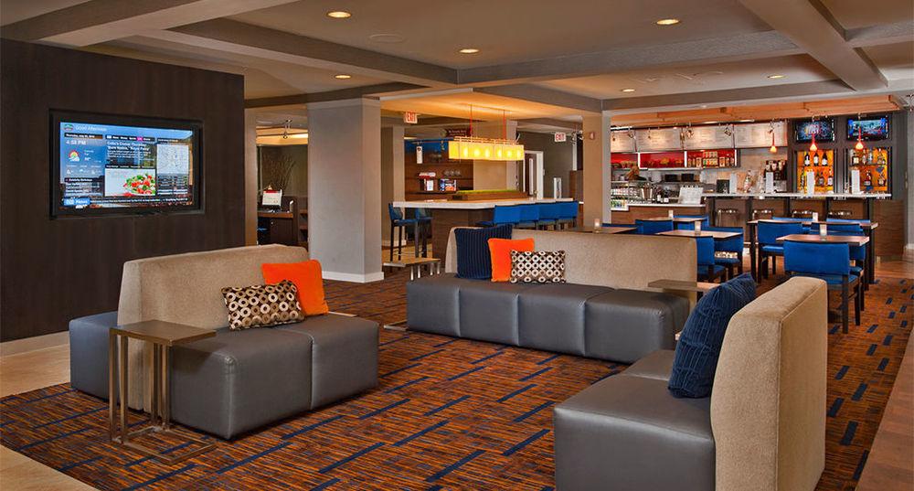 Courtyard By Marriott St. Louis St. Peters Hotel Saint Peters Exterior foto
