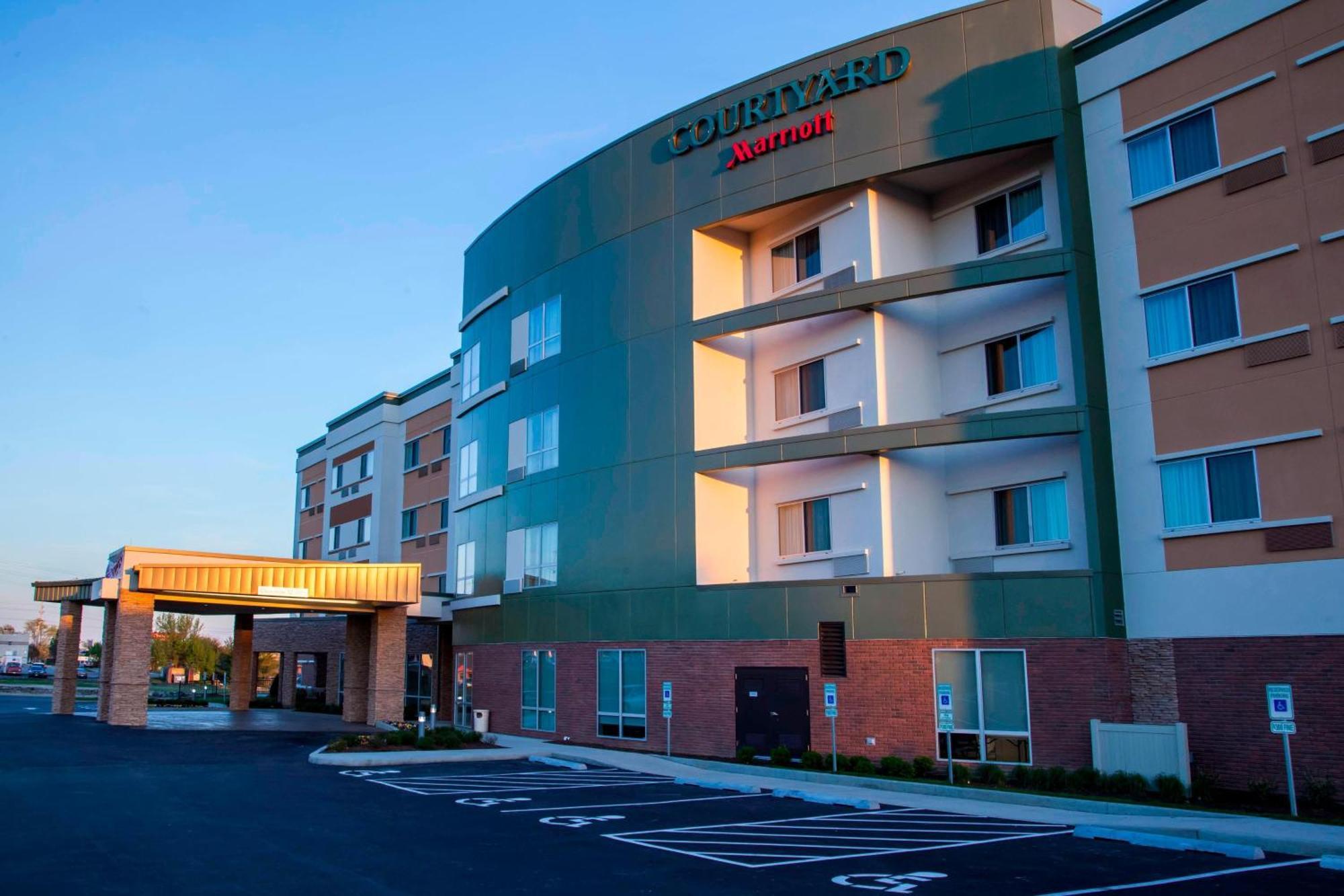 Courtyard By Marriott St. Louis St. Peters Hotel Saint Peters Exterior foto